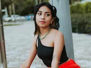 SophieJacob messe naked camshow